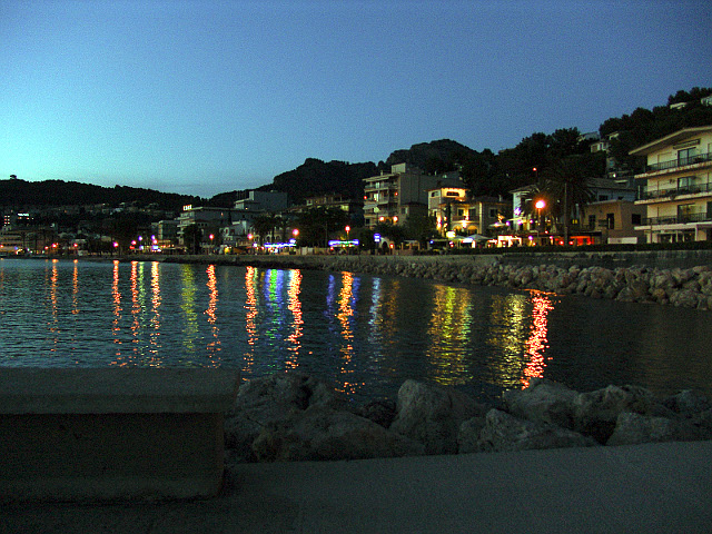 Port de Sóller bei Nacht