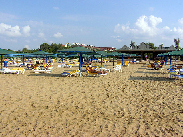 Strand Hotel Papillon Muna