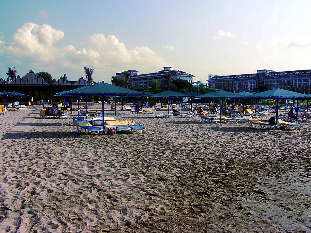 Strand Hotel Papillon Muna