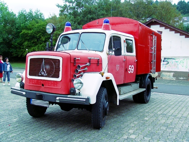 Altes Feuerwehrauto
