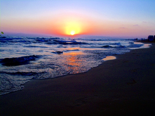 Das Meer beim Sonnenuntergang