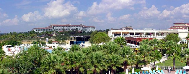 Paloma Oceana Resort