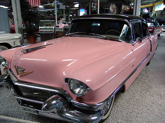 Cadillac Sedan